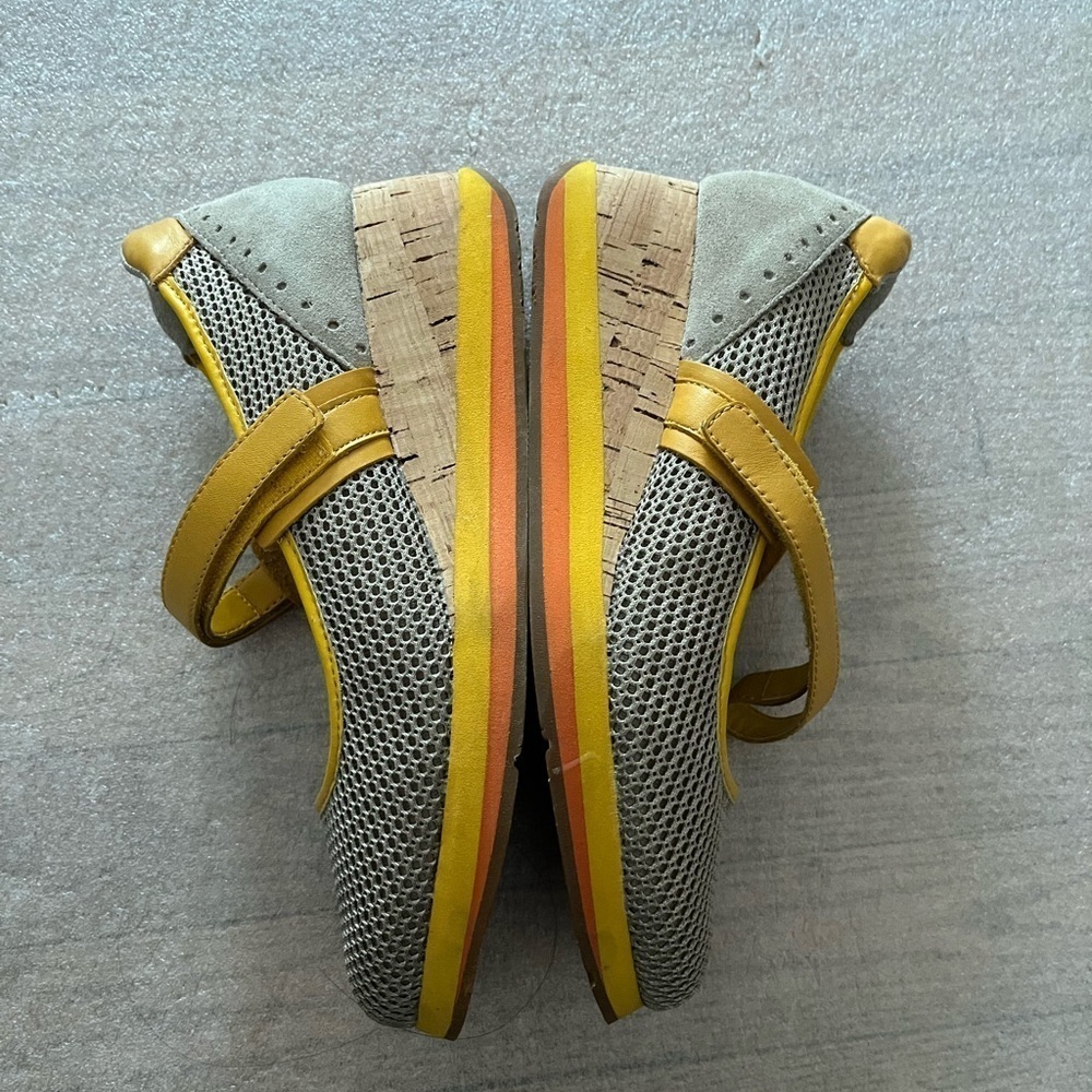 [US7] Rockport Jonselle perf Mary Jane Wedge Shoes - Picture 4 of 7